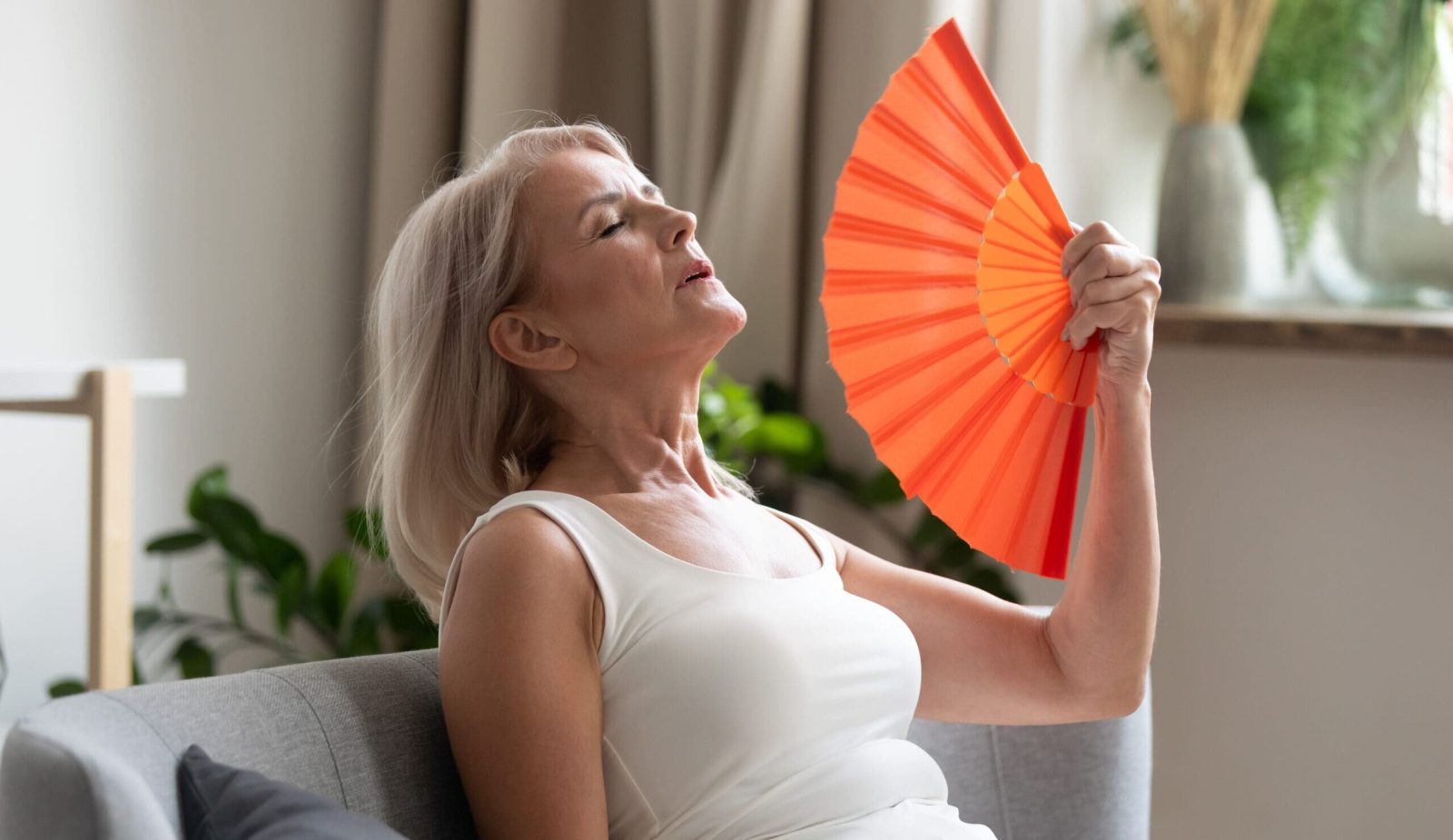 گرگرفتگی یائسگی چقدر طول میکشد؟
