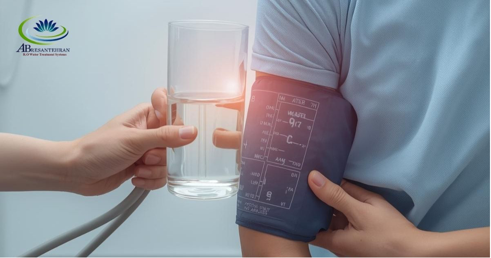 ۵ دلیل علمی برای اینکه در میانسالی حتماً از دستگاه تصفیه آب استفاده کنید